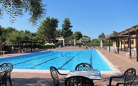 Villaggio Capopiccolo 3*